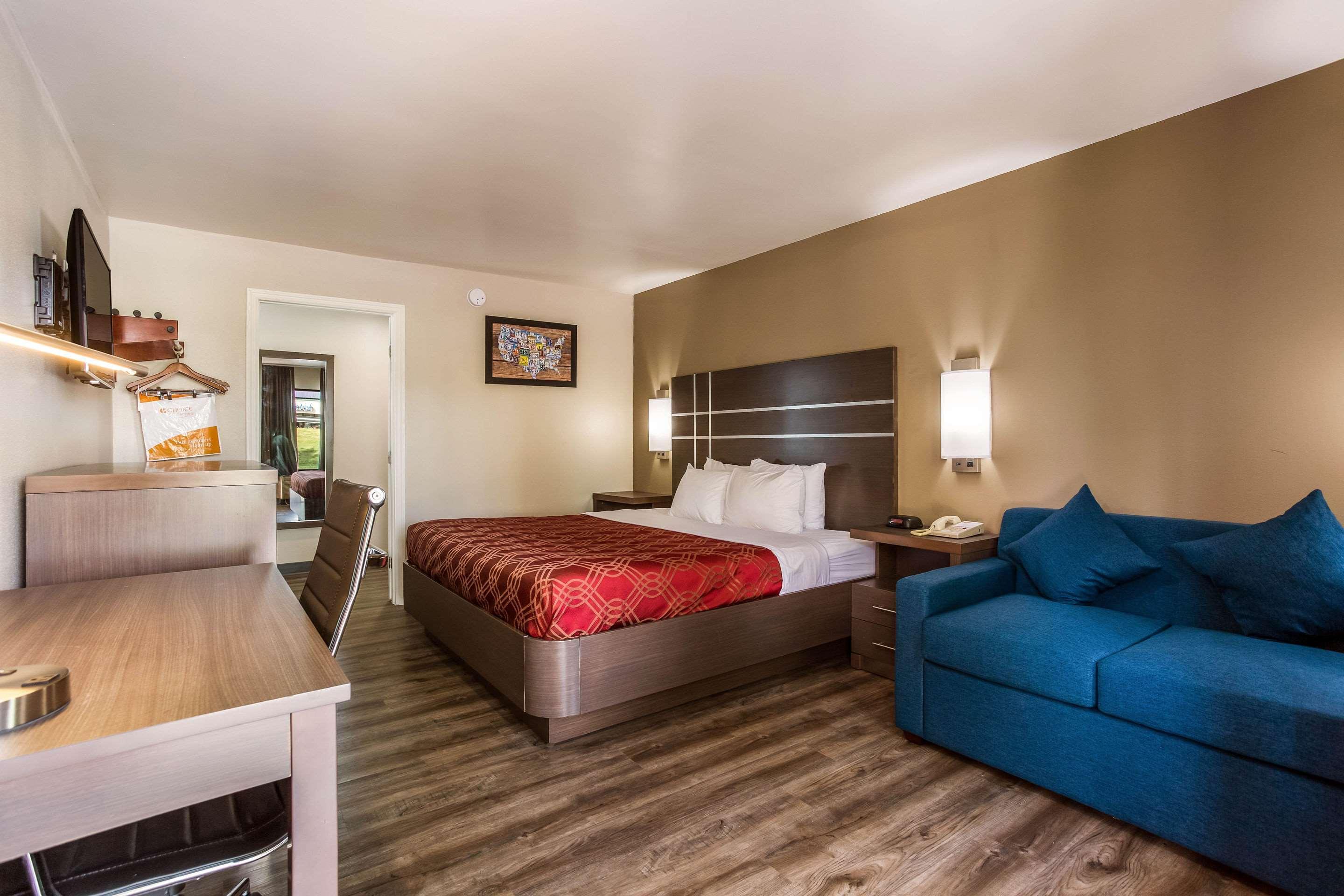 Econo Lodge Inn & Suites Мерфрісборо Екстер'єр фото