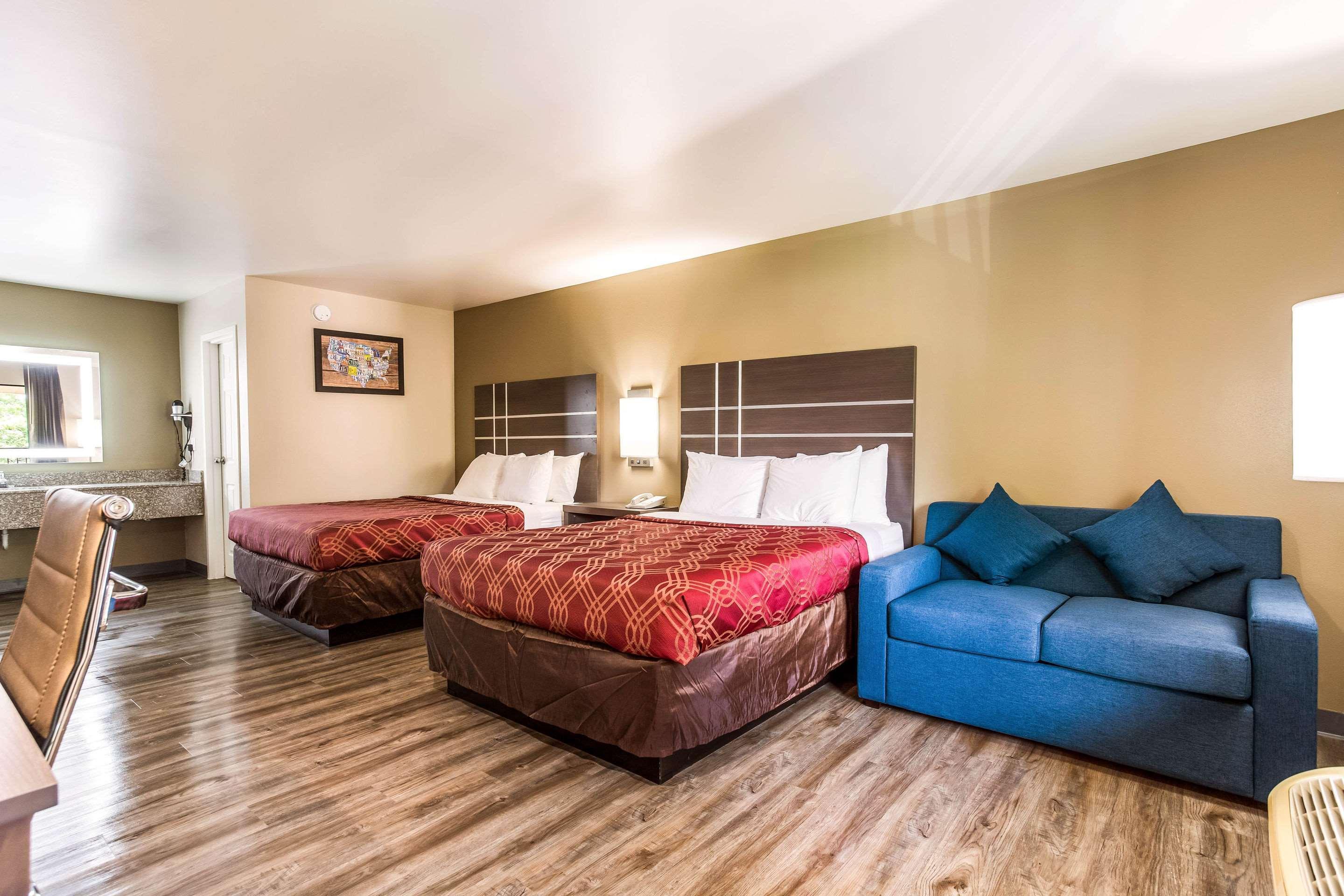 Econo Lodge Inn & Suites Мерфрісборо Екстер'єр фото