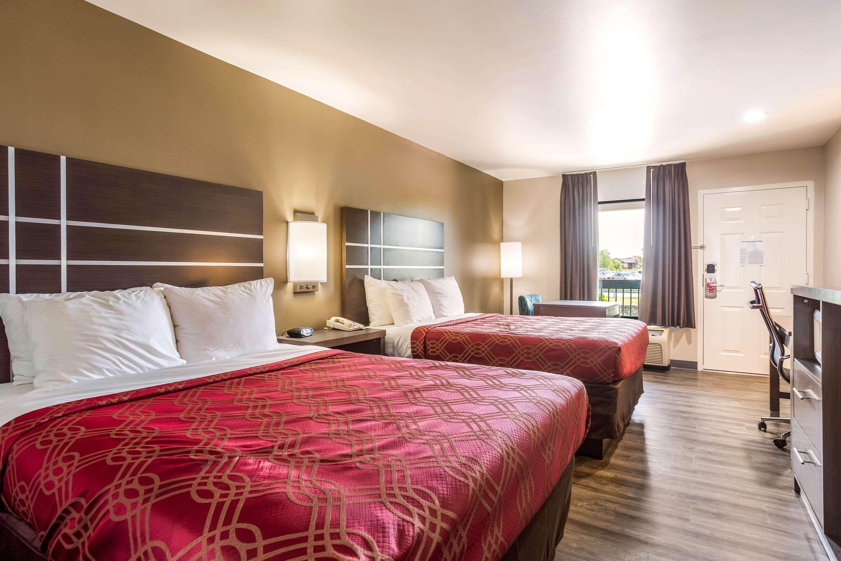 Econo Lodge Inn & Suites Мерфрісборо Екстер'єр фото