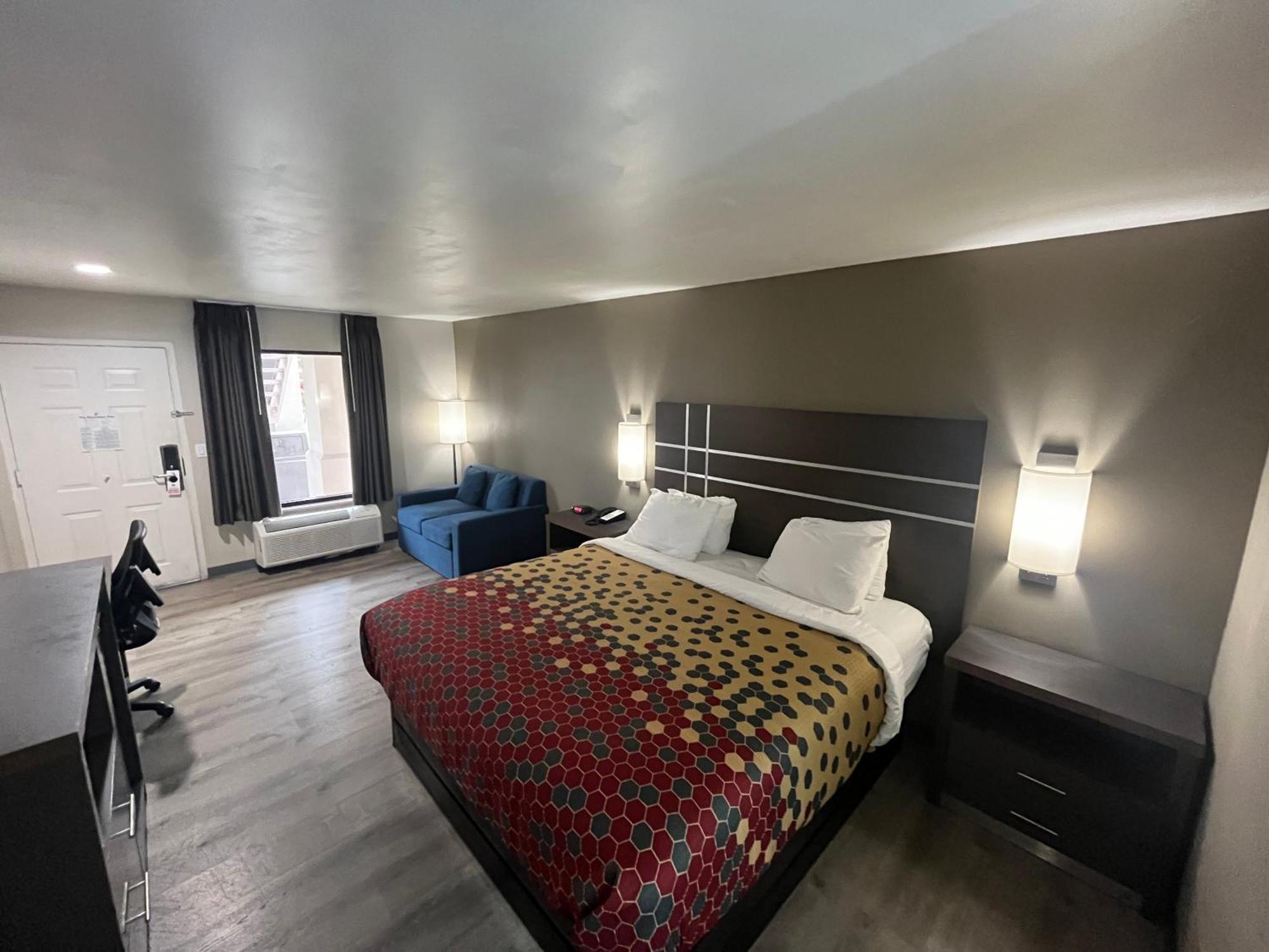 Econo Lodge Inn & Suites Мерфрісборо Екстер'єр фото