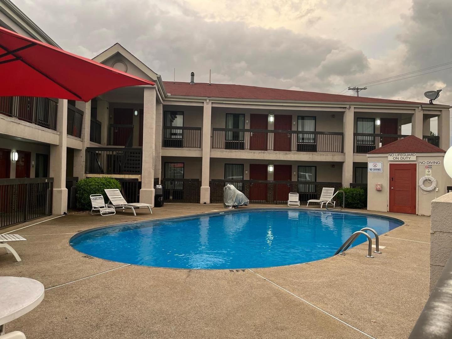 Econo Lodge Inn & Suites Мерфрісборо Екстер'єр фото