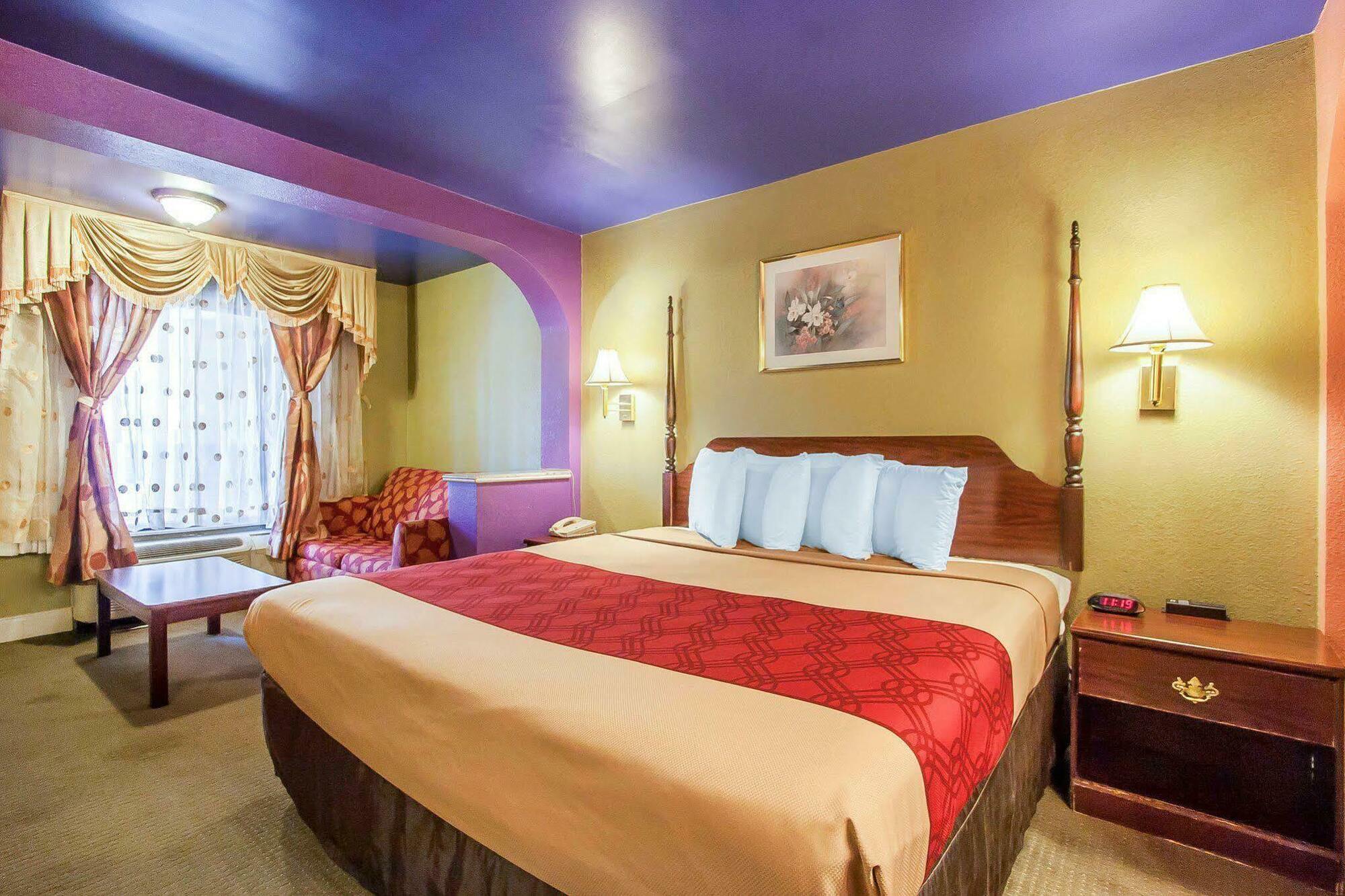 Econo Lodge Inn & Suites Мерфрісборо Екстер'єр фото